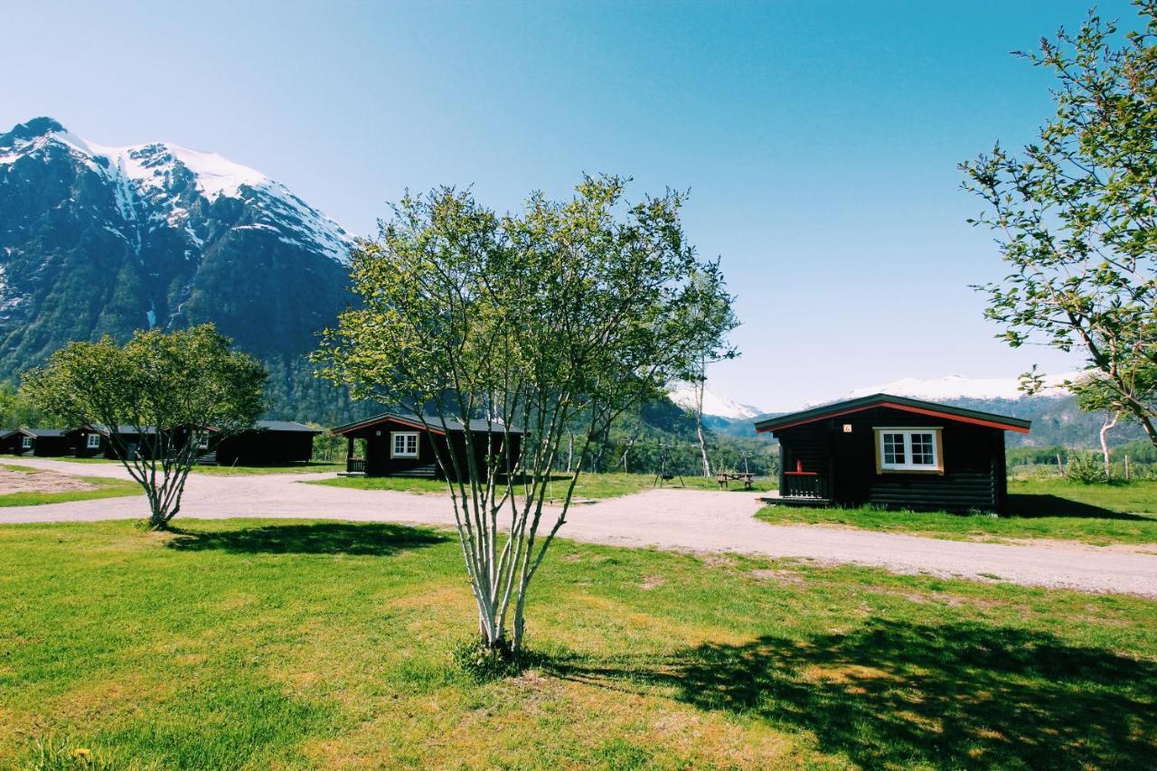 Trollstigen Resort Andalsnes Exterior photo